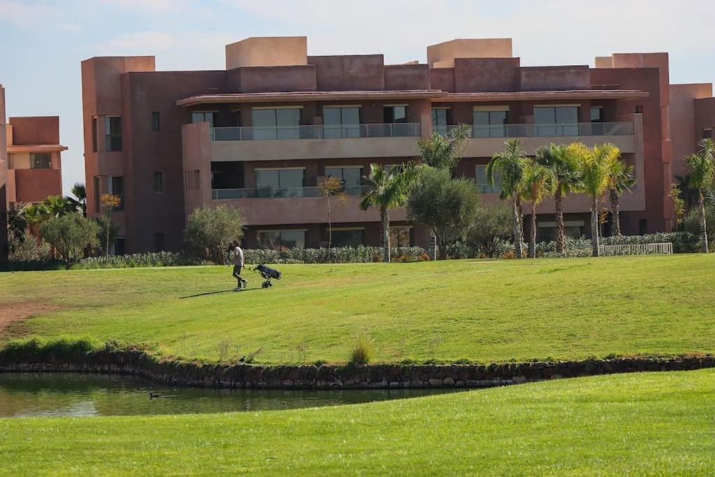 מרקש Cosy Appartemt Vue Sur Golf Et Montagne מראה חיצוני תמונה